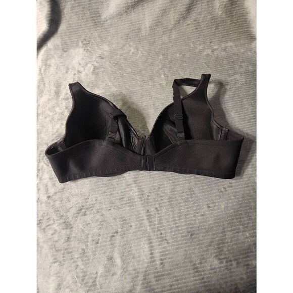Vanity Fair Women's Body Caress Underwire Bra 75335 Black 40C - Picture 2 of 3